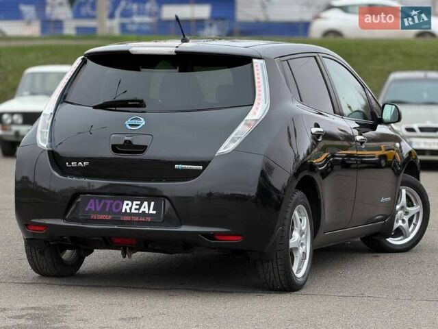 Чорний Ніссан Ліф, об'ємом двигуна 0 л та пробігом 118 тис. км за 7500 $, фото 17 на Automoto.ua