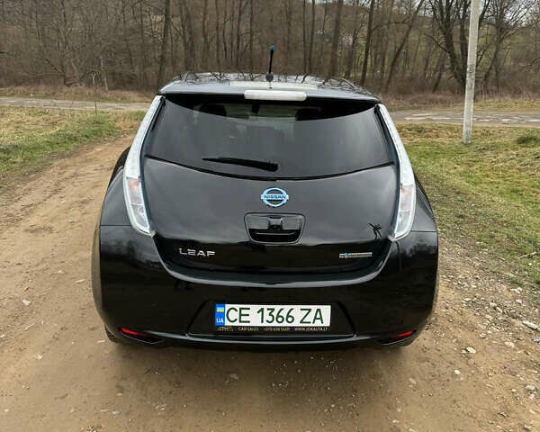 Черный Ниссан Лиф, объемом двигателя 0 л и пробегом 127 тыс. км за 7100 $, фото 2 на Automoto.ua