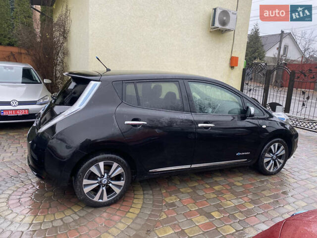 Черный Ниссан Лиф, объемом двигателя 0 л и пробегом 132 тыс. км за 5900 $, фото 5 на Automoto.ua