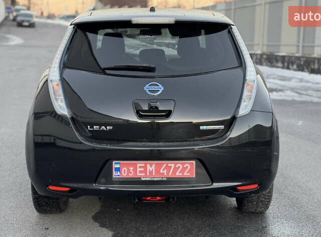 Черный Ниссан Лиф, объемом двигателя 0 л и пробегом 98 тыс. км за 7200 $, фото 4 на Automoto.ua