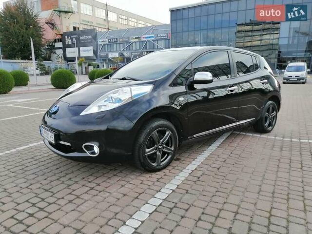 Черный Ниссан Лиф, объемом двигателя 0 л и пробегом 146 тыс. км за 7900 $, фото 35 на Automoto.ua