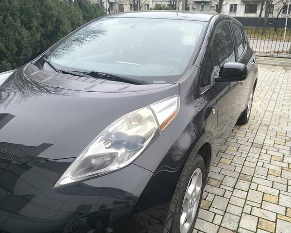 Чорний Ніссан Ліф, об'ємом двигуна 0 л та пробігом 127 тис. км за 7000 $, фото 5 на Automoto.ua