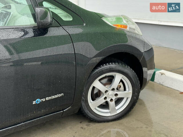 Чорний Ніссан Ліф, об'ємом двигуна 0 л та пробігом 104 тис. км за 7000 $, фото 14 на Automoto.ua
