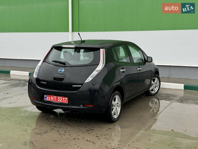 Чорний Ніссан Ліф, об'ємом двигуна 0 л та пробігом 104 тис. км за 7000 $, фото 23 на Automoto.ua