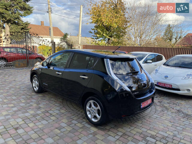 Ниссан Лиф 2013 в Черновцах на Automoto.ua Черный Ниссан Лиф, объемом двигателя 0 л и пробегом 67 тыс. км за 6590 $, фото 5 на Automoto.ua