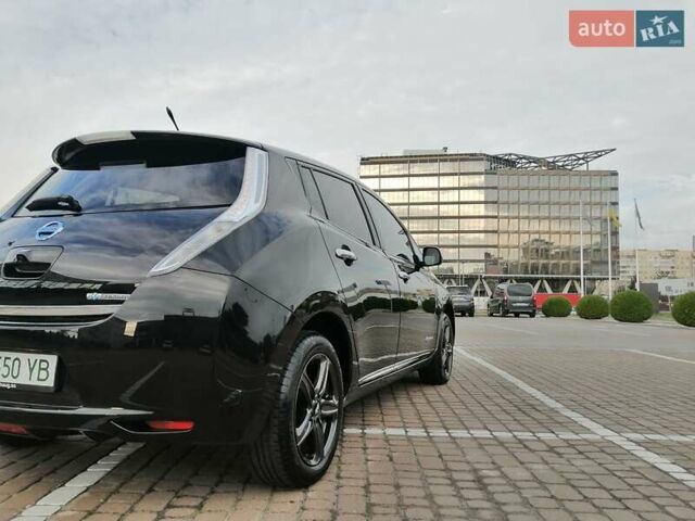 Черный Ниссан Лиф, объемом двигателя 0 л и пробегом 146 тыс. км за 7900 $, фото 11 на Automoto.ua