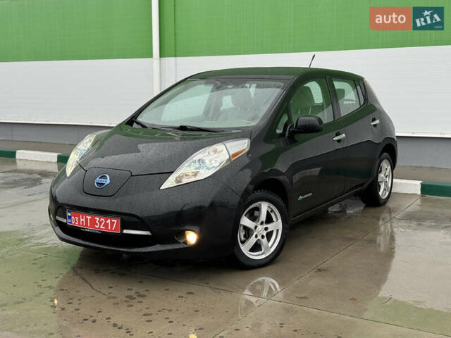 Чорний Ніссан Ліф, об'ємом двигуна 0 л та пробігом 104 тис. км за 7000 $, фото 11 на Automoto.ua