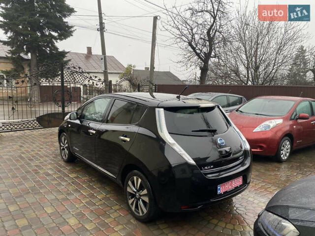 Черный Ниссан Лиф, объемом двигателя 0 л и пробегом 132 тыс. км за 5900 $, фото 3 на Automoto.ua