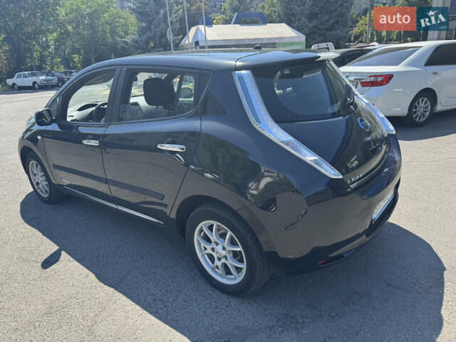 Чорний Ніссан Ліф, об'ємом двигуна 0 л та пробігом 109 тис. км за 6000 $, фото 3 на Automoto.ua