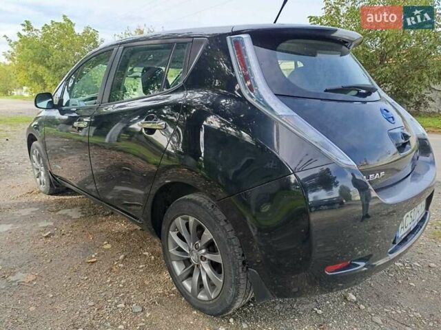 Черный Ниссан Лиф, объемом двигателя 0 л и пробегом 164 тыс. км за 5800 $, фото 8 на Automoto.ua