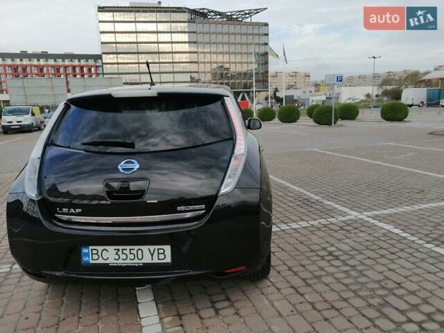 Черный Ниссан Лиф, объемом двигателя 0 л и пробегом 146 тыс. км за 7900 $, фото 17 на Automoto.ua