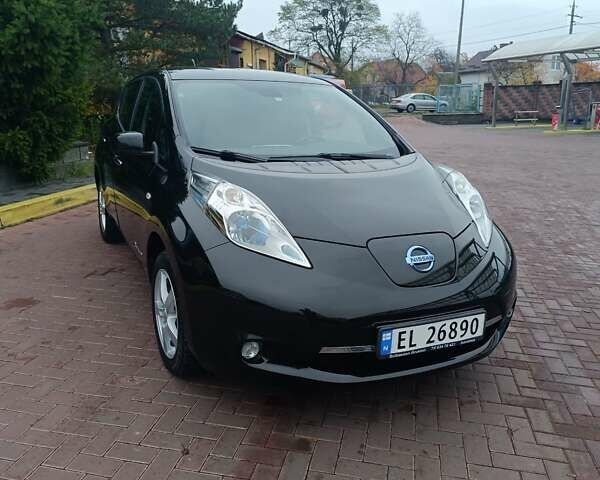 Черный Ниссан Лиф, объемом двигателя 0 л и пробегом 100 тыс. км за 6350 $, фото 4 на Automoto.ua