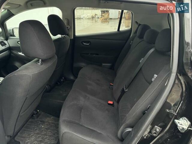 Черный Ниссан Лиф, объемом двигателя 0 л и пробегом 134 тыс. км за 6800 $, фото 42 на Automoto.ua