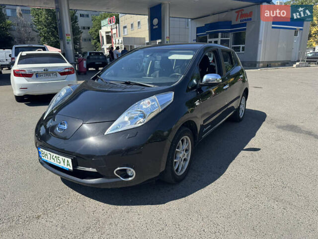 Чорний Ніссан Ліф, об'ємом двигуна 0 л та пробігом 109 тис. км за 6000 $, фото 2 на Automoto.ua