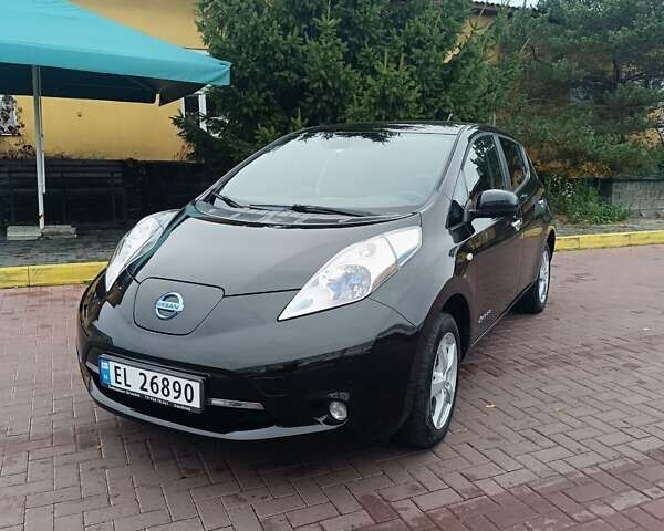 Черный Ниссан Лиф, объемом двигателя 0 л и пробегом 100 тыс. км за 6350 $, фото 9 на Automoto.ua