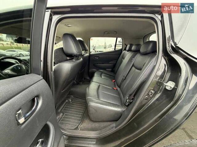 Чорний Ніссан Ліф, об'ємом двигуна 0 л та пробігом 118 тис. км за 7500 $, фото 29 на Automoto.ua