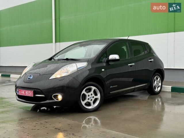Черный Ниссан Лиф, объемом двигателя 0 л и пробегом 134 тыс. км за 6800 $, фото 10 на Automoto.ua