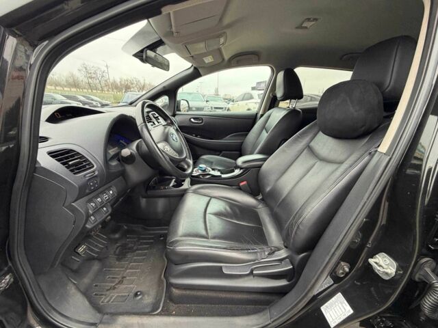 Чорний Ніссан Ліф, об'ємом двигуна 2 л та пробігом 118 тис. км за 7500 $, фото 9 на Automoto.ua