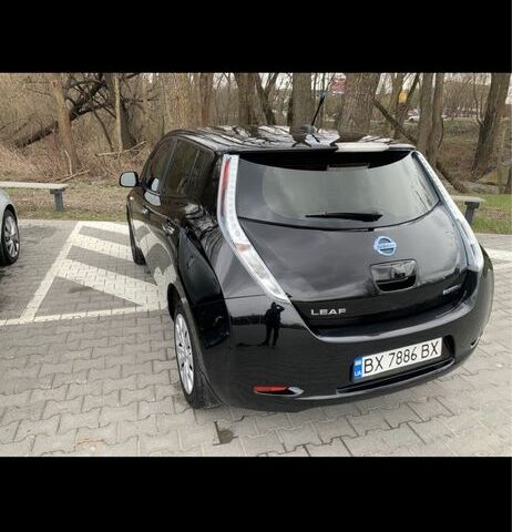 Чорний Ніссан Ліф, об'ємом двигуна 0 л та пробігом 150 тис. км за 6500 $, фото 5 на Automoto.ua