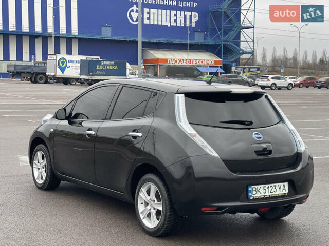 Черный Ниссан Лиф, объемом двигателя 0 л и пробегом 161 тыс. км за 6399 $, фото 1 на Automoto.ua