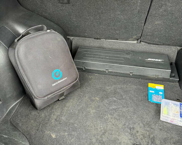 Черный Ниссан Лиф, объемом двигателя 0 л и пробегом 127 тыс. км за 7100 $, фото 14 на Automoto.ua