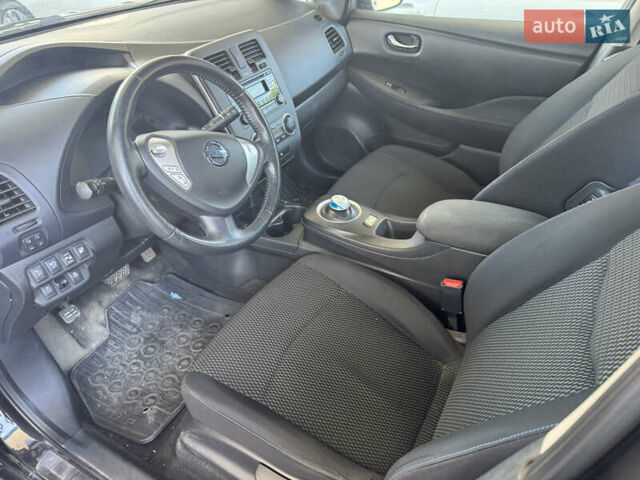 Чорний Ніссан Ліф, об'ємом двигуна 0 л та пробігом 109 тис. км за 6000 $, фото 12 на Automoto.ua