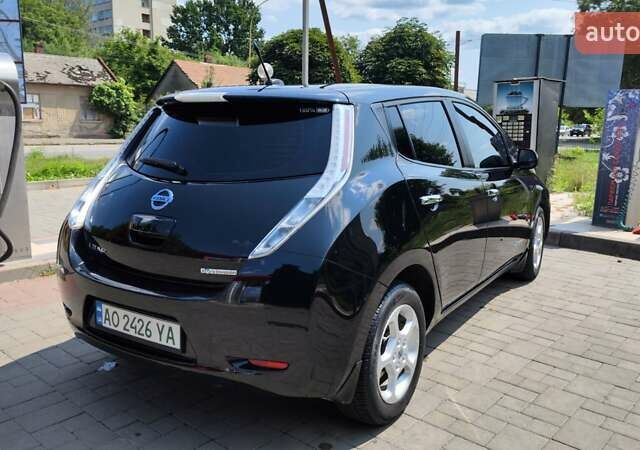 Черный Ниссан Лиф, объемом двигателя 0 л и пробегом 140 тыс. км за 7600 $, фото 9 на Automoto.ua