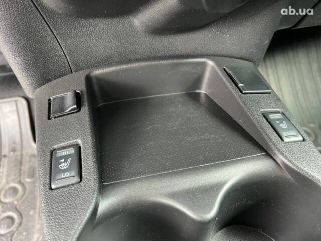 Ниссан Лиф 2013 в Львове на Automoto.ua Черный Ниссан Лиф, объемом двигателя 0 л и пробегом 117 тыс. км за 6980 $, фото 31 на Automoto.ua