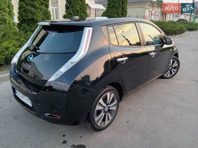 Чорний Ніссан Ліф, об'ємом двигуна 0 л та пробігом 241 тис. км за 3700 $, фото 4 на Automoto.ua