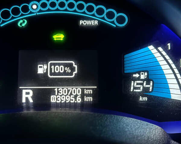 Черный Ниссан Лиф, объемом двигателя 0 л и пробегом 127 тыс. км за 7100 $, фото 20 на Automoto.ua