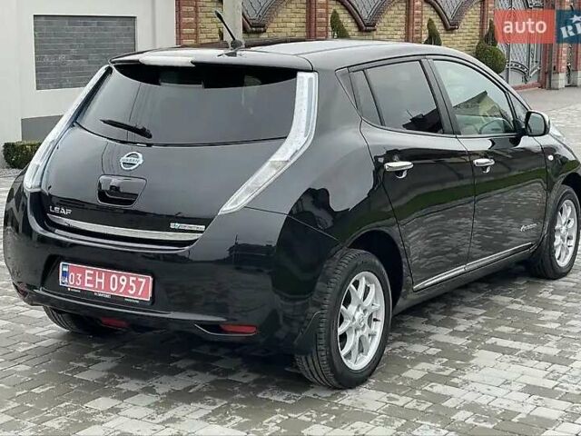 Черный Ниссан Лиф, объемом двигателя 0 л и пробегом 128 тыс. км за 7200 $, фото 13 на Automoto.ua