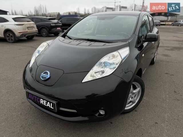 Чорний Ніссан Ліф, об'ємом двигуна 0 л та пробігом 118 тис. км за 7500 $, фото 12 на Automoto.ua
