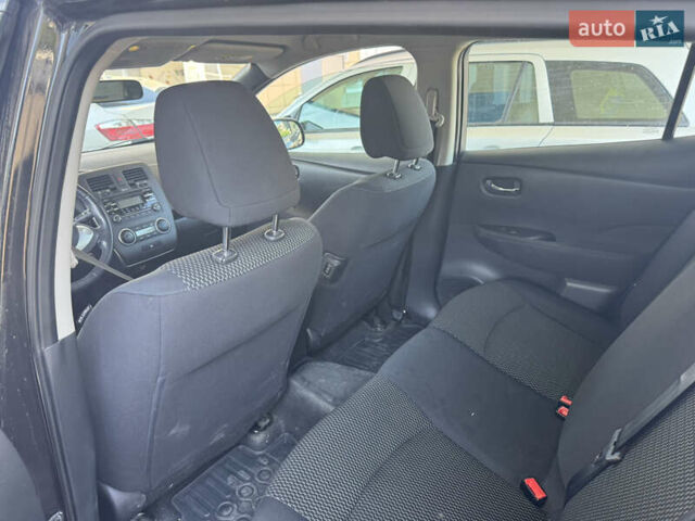 Чорний Ніссан Ліф, об'ємом двигуна 0 л та пробігом 109 тис. км за 6000 $, фото 11 на Automoto.ua