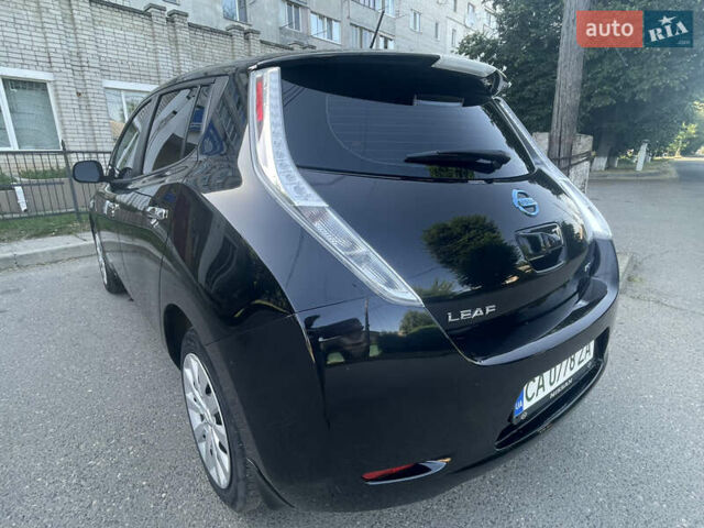 Черный Ниссан Лиф, объемом двигателя 0 л и пробегом 22 тыс. км за 10300 $, фото 11 на Automoto.ua