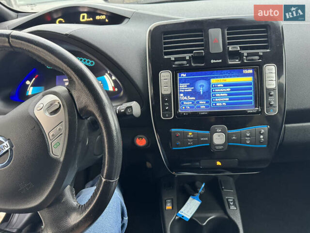 Черный Ниссан Лиф, объемом двигателя 0 л и пробегом 154 тыс. км за 6599 $, фото 19 на Automoto.ua