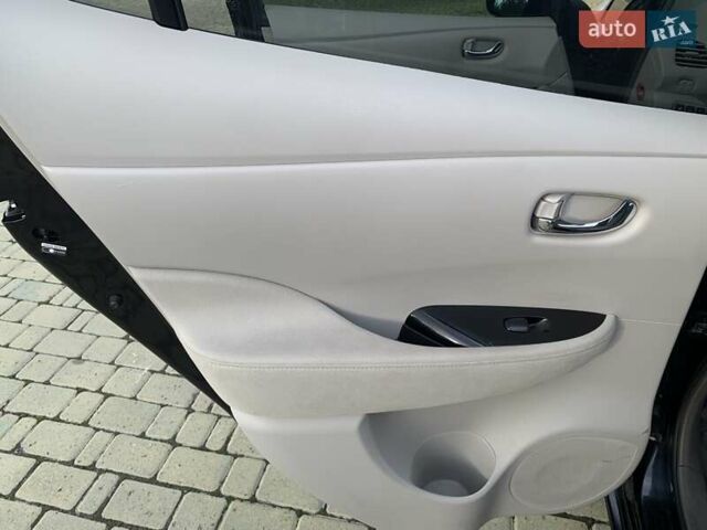 Чорний Ніссан Ліф, об'ємом двигуна 0 л та пробігом 153 тис. км за 6500 $, фото 11 на Automoto.ua