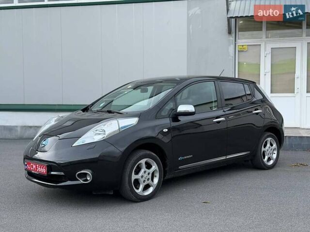 Черный Ниссан Лиф, объемом двигателя 0 л и пробегом 90 тыс. км за 6700 $, фото 5 на Automoto.ua