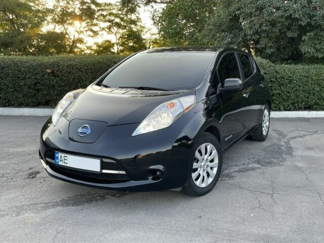 Черный Ниссан Лиф, объемом двигателя 0 л и пробегом 170 тыс. км за 4300 $, фото 13 на Automoto.ua