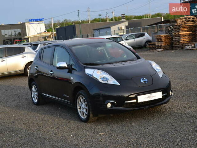 Чорний Ніссан Ліф, об'ємом двигуна 0 л та пробігом 126 тис. км за 6500 $, фото 3 на Automoto.ua