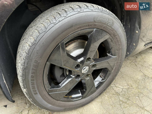 Черный Ниссан Лиф, объемом двигателя 0 л и пробегом 218 тыс. км за 6850 $, фото 48 на Automoto.ua