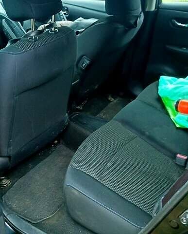 Чорний Ніссан Ліф, об'ємом двигуна 0 л та пробігом 174 тис. км за 6200 $, фото 7 на Automoto.ua