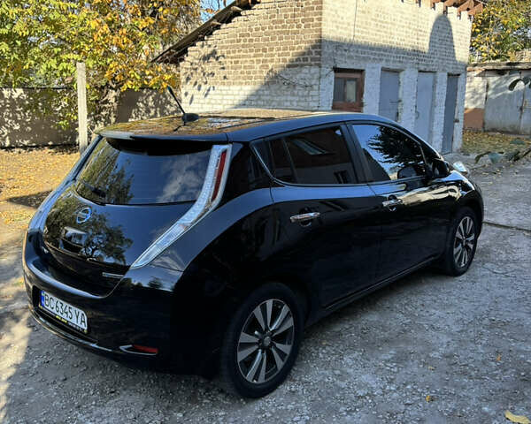 Черный Ниссан Лиф, объемом двигателя 0 л и пробегом 115 тыс. км за 6999 $, фото 4 на Automoto.ua