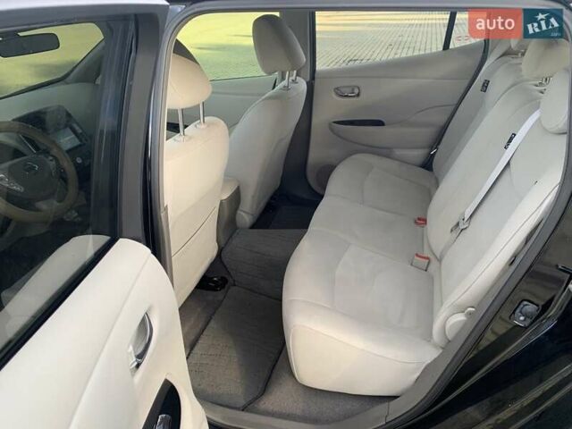 Чорний Ніссан Ліф, об'ємом двигуна 0 л та пробігом 153 тис. км за 6500 $, фото 9 на Automoto.ua