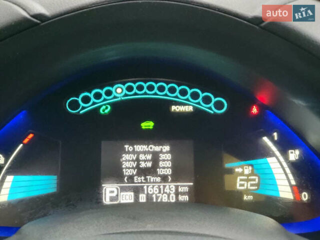 Черный Ниссан Лиф, объемом двигателя 0 л и пробегом 166 тыс. км за 6800 $, фото 13 на Automoto.ua