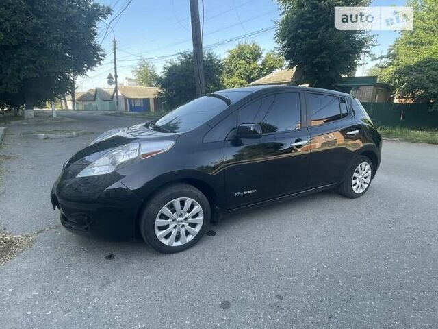 Черный Ниссан Лиф, объемом двигателя 0 л и пробегом 22 тыс. км за 10300 $, фото 30 на Automoto.ua