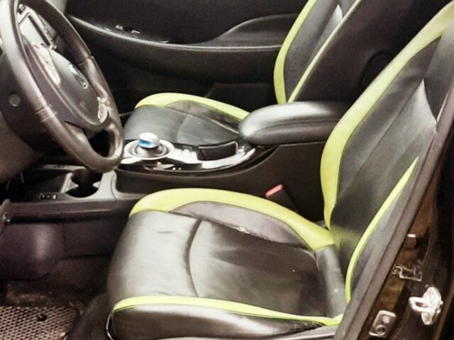 Черный Ниссан Лиф, объемом двигателя 0 л и пробегом 250 тыс. км за 4000 $, фото 5 на Automoto.ua