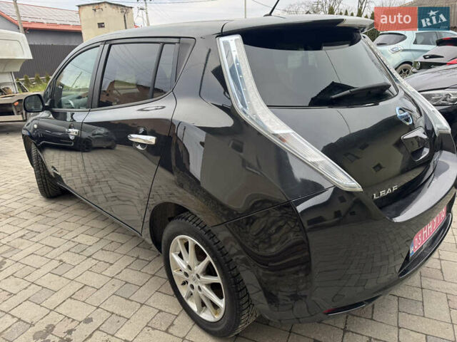 Черный Ниссан Лиф, объемом двигателя 0 л и пробегом 154 тыс. км за 6599 $, фото 4 на Automoto.ua