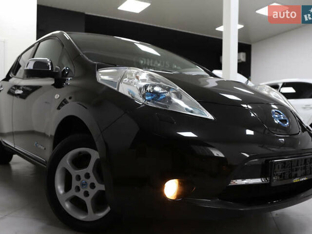Чорний Ніссан Ліф, об'ємом двигуна 0 л та пробігом 55 тис. км за 6900 $, фото 1 на Automoto.ua