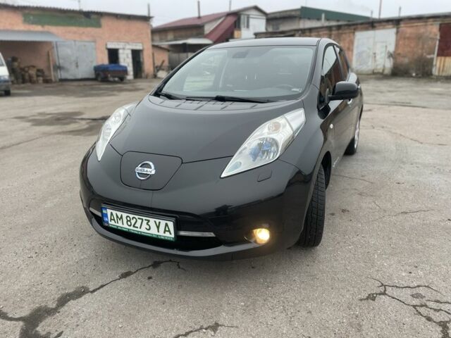 Черный Ниссан Лиф, объемом двигателя 0 л и пробегом 137 тыс. км за 6500 $, фото 11 на Automoto.ua