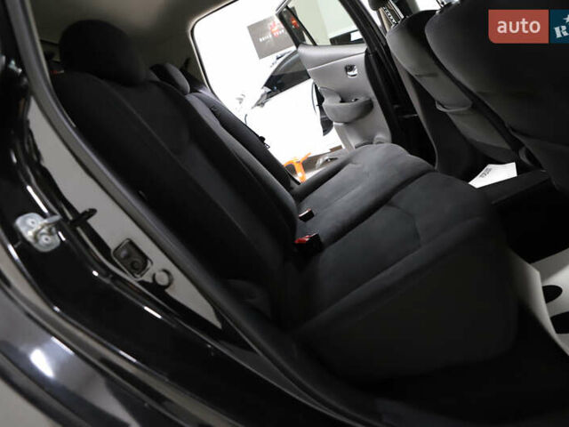 Чорний Ніссан Ліф, об'ємом двигуна 0 л та пробігом 55 тис. км за 6900 $, фото 53 на Automoto.ua